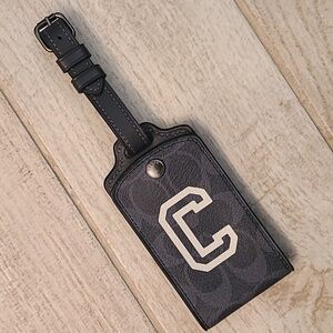 BNWT Coach "C" Luggage Tag